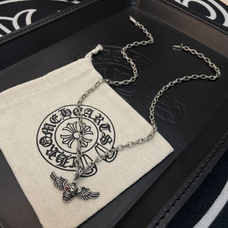 Ch*0me He**ts necklaces
